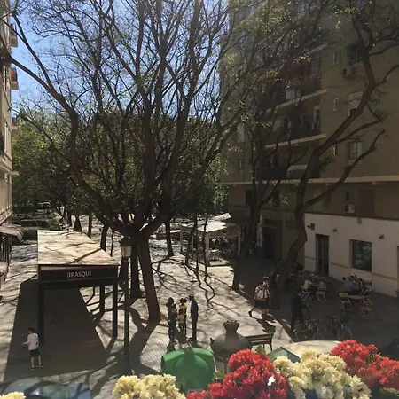 Sunny In The Heart Of Russafa Homestay *