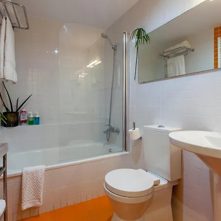 Luxurious & Alluring In Historic Town * Valencia