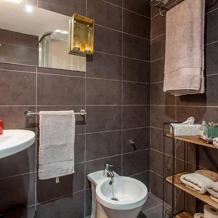 Appartement Luxurious & Alluring In Historic Town Valencia