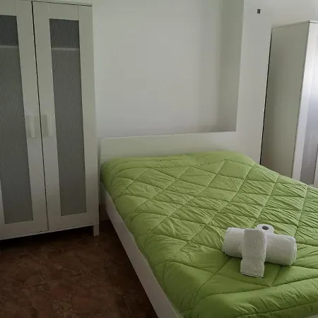 Attic In Botanico Проживание в семье