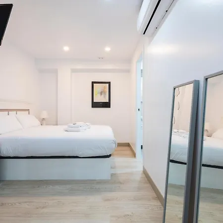 Md Ausias March Appartement *