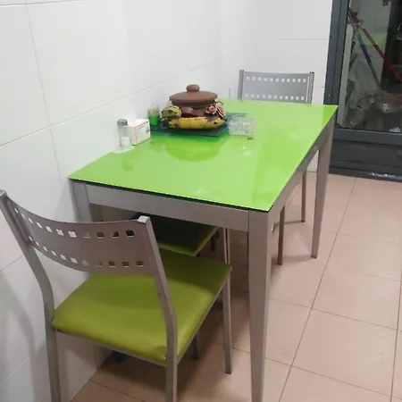 Una Disponible En Piso Compartido