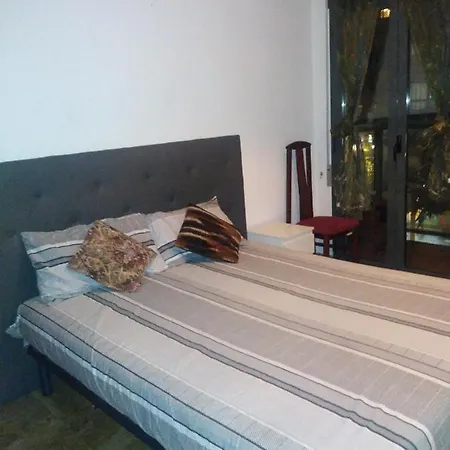 Homestay szállás Una Disponible En Piso Compartido