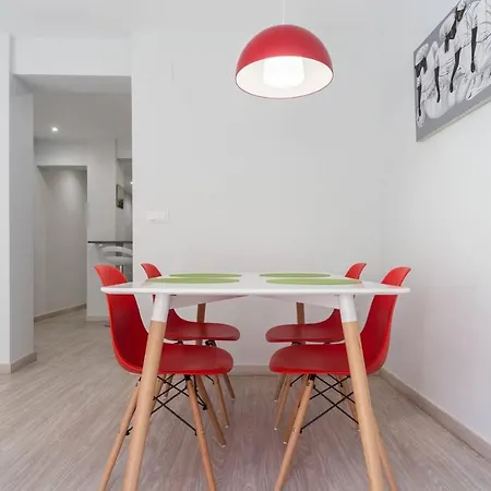 Beautiful 2 Bedroom Wifi Ac By The Turia Gardens Appartement
