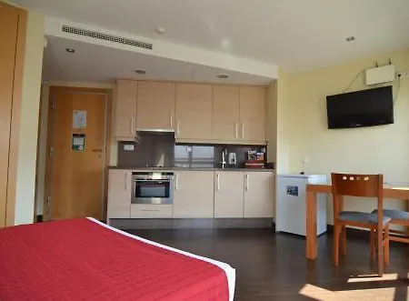 Galileo Flats - Palacio De Congresos ホテル 2*