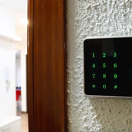 On-line Luxury Apart Peset Aleixandre 69, Free Wi-fi * Valência