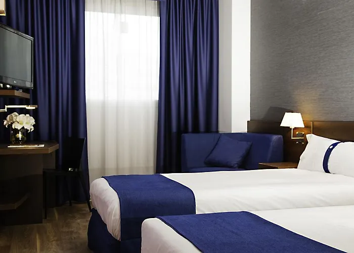 Hotel Olympia Universidades 3*