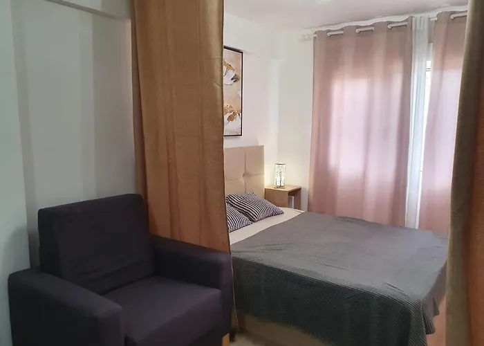 아파트 Versus Near Of Arts