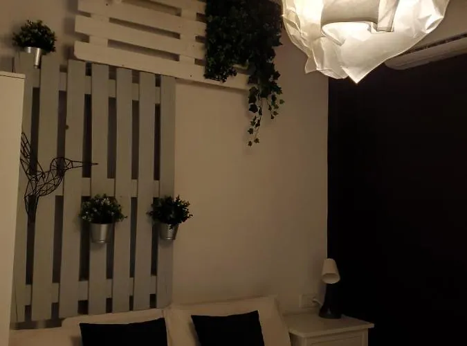 Small And Cozy - G شقة