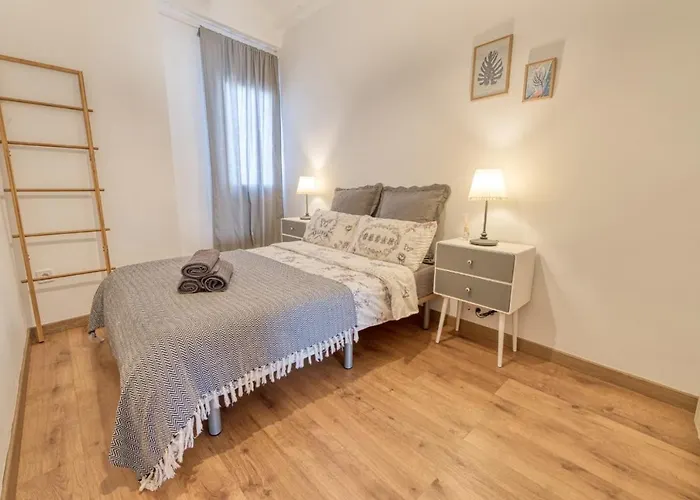 Beams & Bricks Διαμέρισμα *