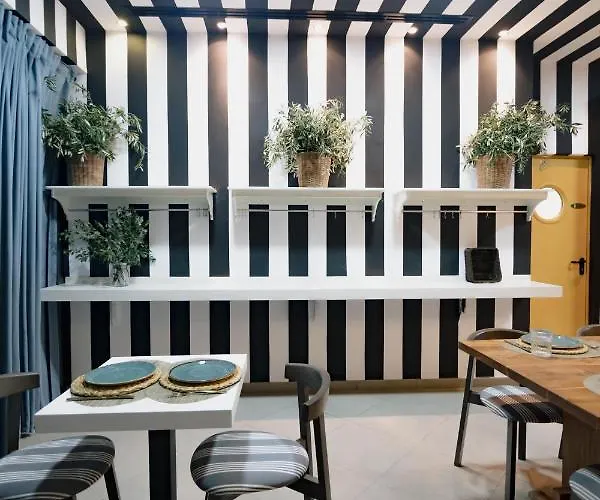 The Little Corner Bed and breakfast 4*