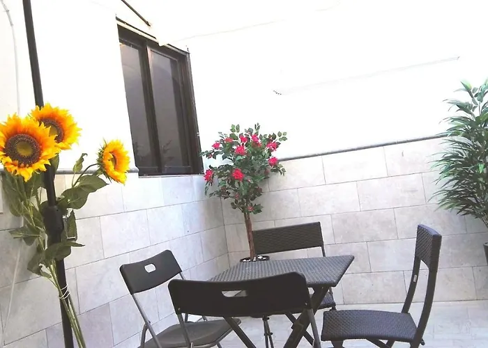 شقة Duplex Near Center Lovely فالنسيا