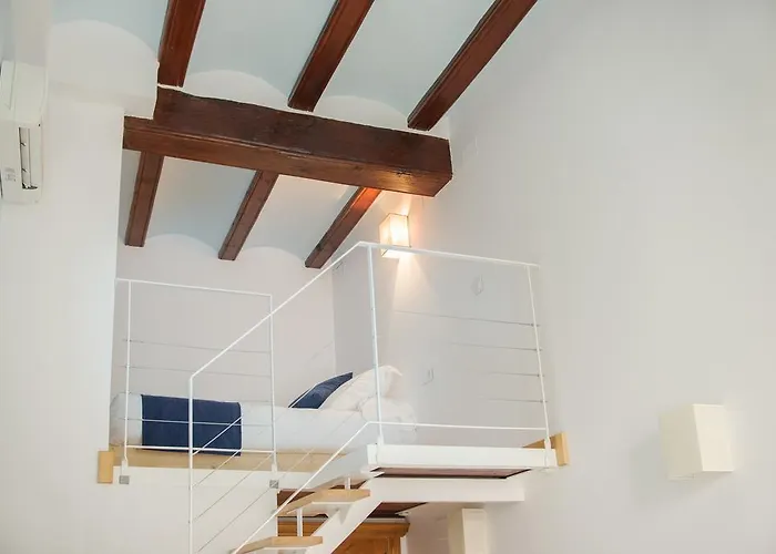 Ad Hoc Carmen 2* Valensiya