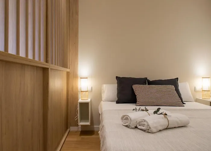 Florit Flats - Port Ii