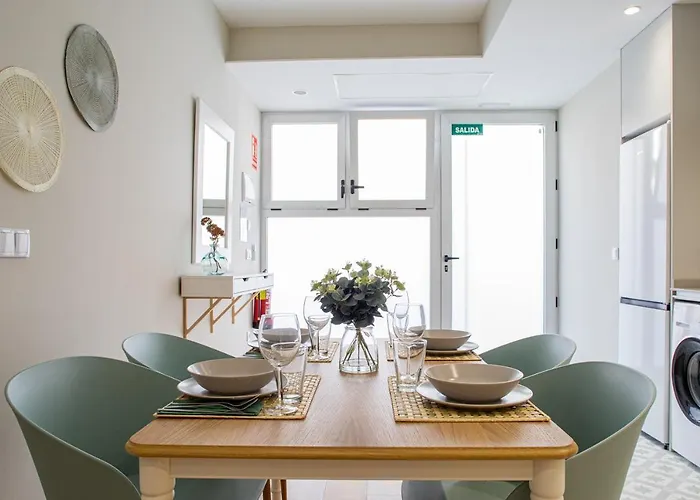 Florit Flats - Port Ii