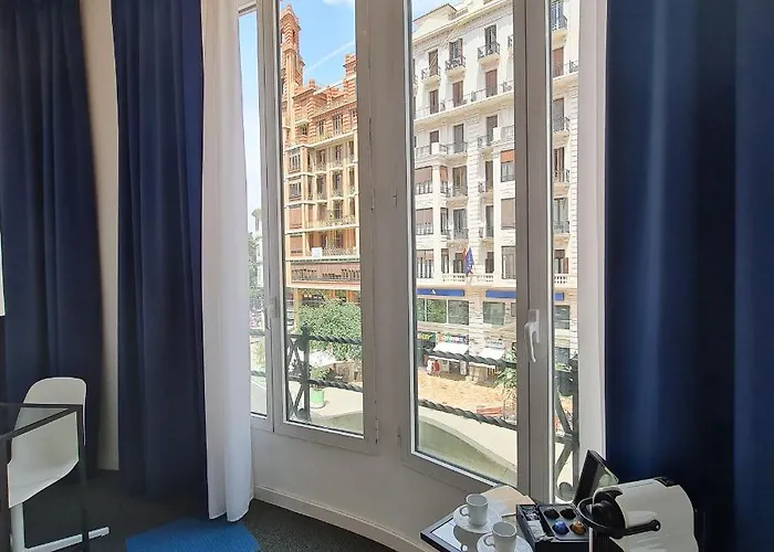 Hotel Plaza View Valencia