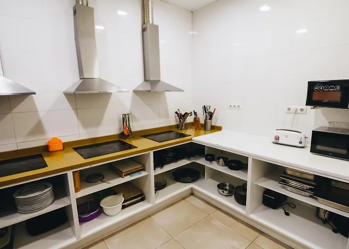 Purple Nest Хостел *