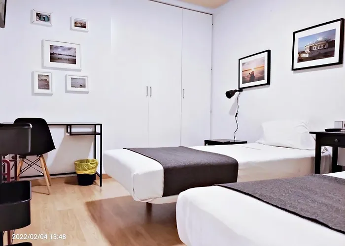 Con Encanto Junto Al Mercado