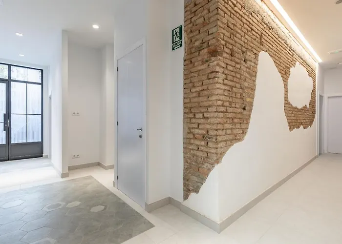 Chic & Comfortable Apartment, Private Terrace فالنسيا