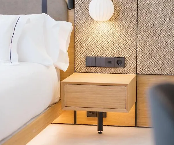 Myr Puerta Serranos 4* Valencia