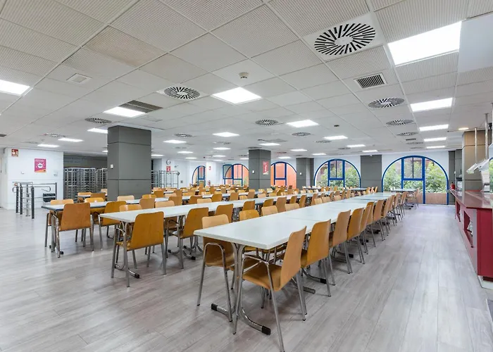 Juvenil Colegio Mayor Galileo Galilei 아파트