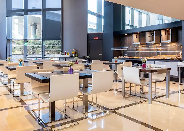 Ilunion Aqua 4 Valence