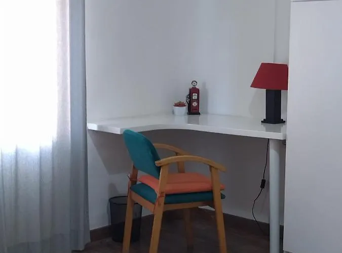 Luminoso * La Marina De *