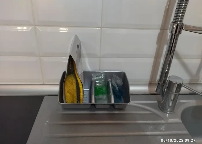 Luminoso * La Marina De *