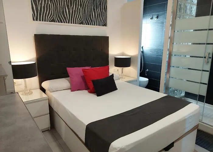 Rous - Solo Adultos Valencia