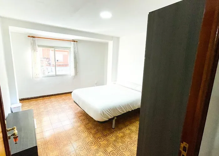 Alojamiento * Βαλένθια