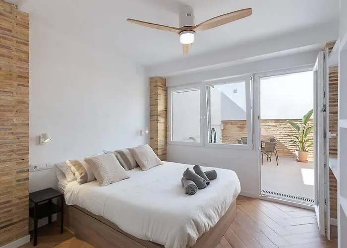 Beautiful Restored House With Terrace *