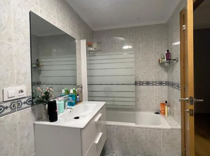 Κάμπινγκ Habitacion Privada En Piso Compartido