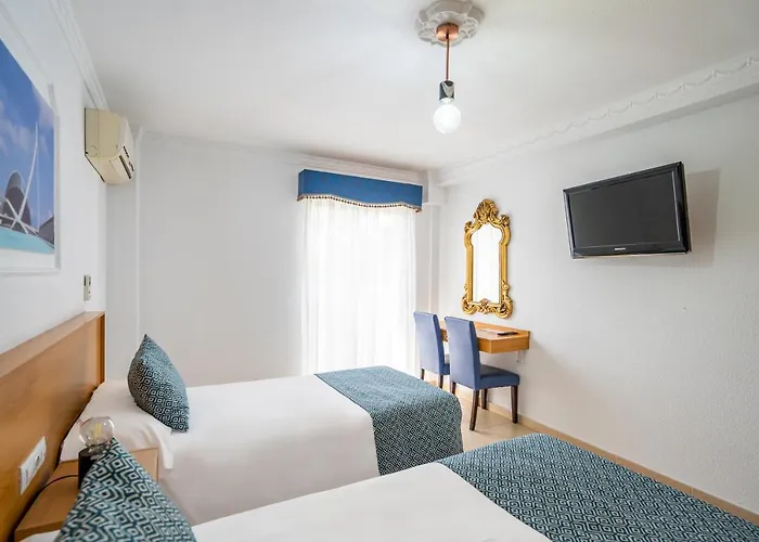 Hostal Rr Feria By Beleret