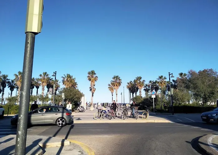 En Playa Malvarrosa Con Bano Privado -no Ac- 3*