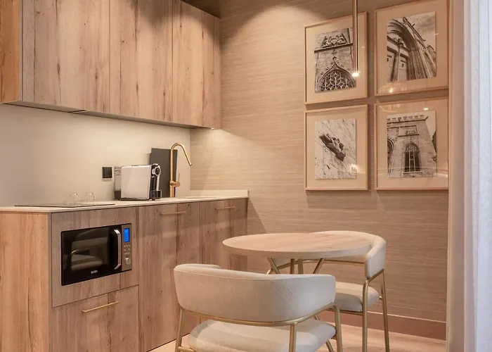 The Valentia Corretgeria فندق 4*