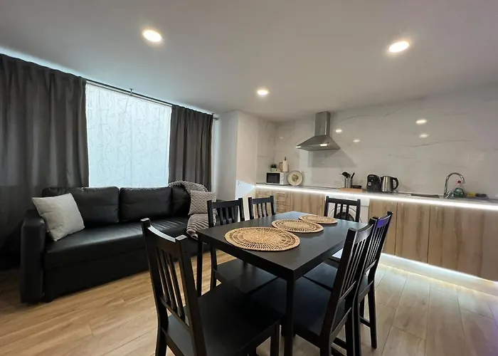 Carbonell 1 Aparthotel