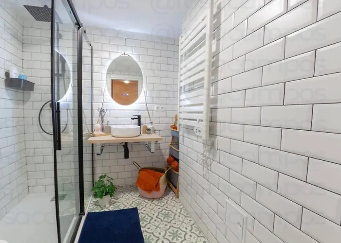 Rb - Urban Loft Retreat, Comfort & Good Location 발렌시아