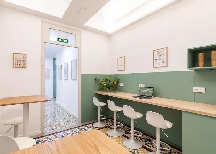 Alicante By Moontels *