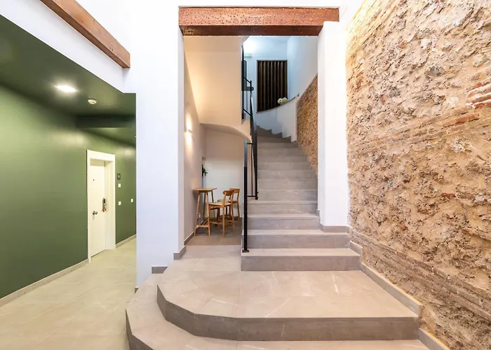 شقة Moontels Plaza De Vannes *