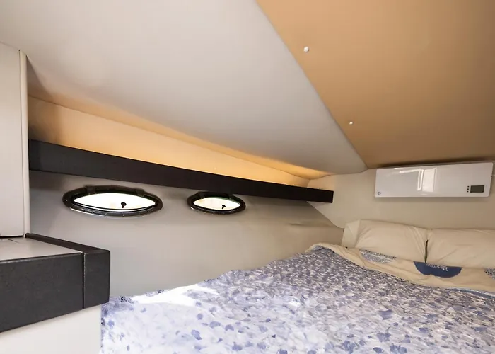 Alojamiento En Barco Voralamar * Valência