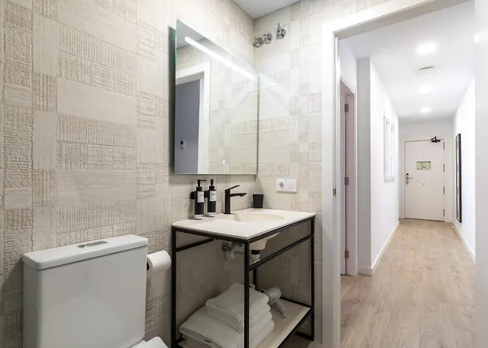 Moontels Plaza De Vannes * فالنسيا