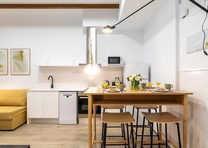 Moontels Plaza De Vannes * فالنسيا