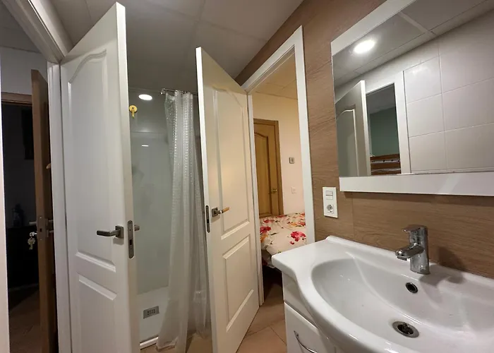 홈스테이 Mirador 2 Del Mercado - Con Bano Privado En El Centro De La Ciudad Vella *