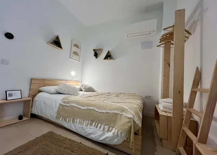 Nina Mala 4* Valencia