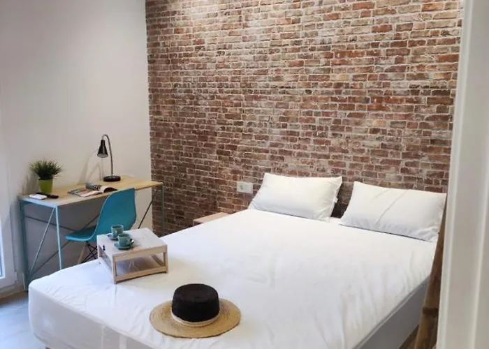 Late Checkout 14 H Free Netflix Tv * Valencie