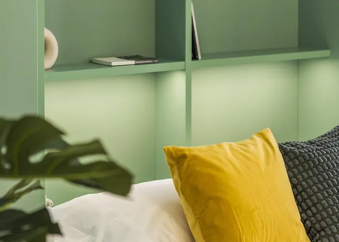 By Concept Flats فالنسيا