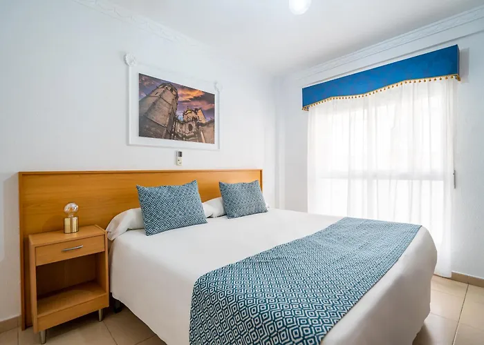 Hostal Rr Feria By Beleret Guest house