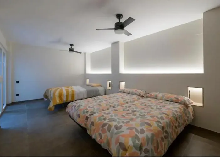 Céntrico 6 Personas Ciencias Oceanografico *