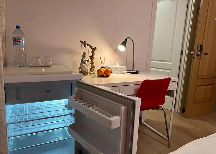 Mirador 2 Del Mercado - Con Bano Privado En El Centro De La Ciudad Vella