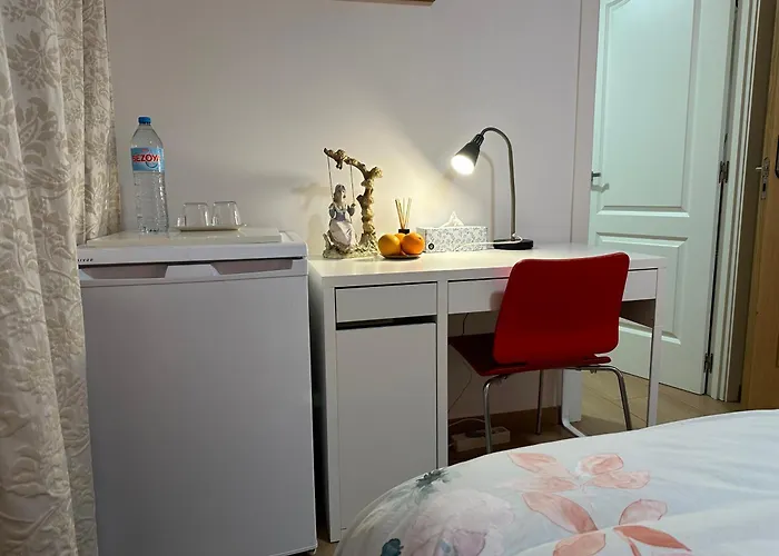 Mirador 2 Del Mercado - Con Bano Privado En El Centro De La Ciudad Vella 홈스테이 *
